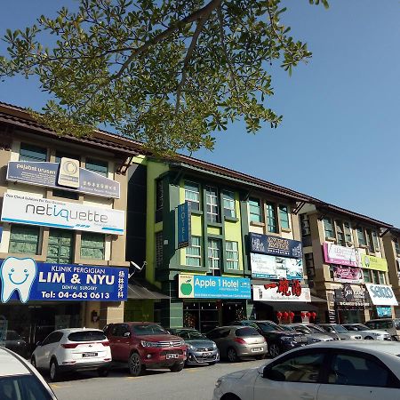 Apple 1 Hotel Budget Gelugor Exterior photo